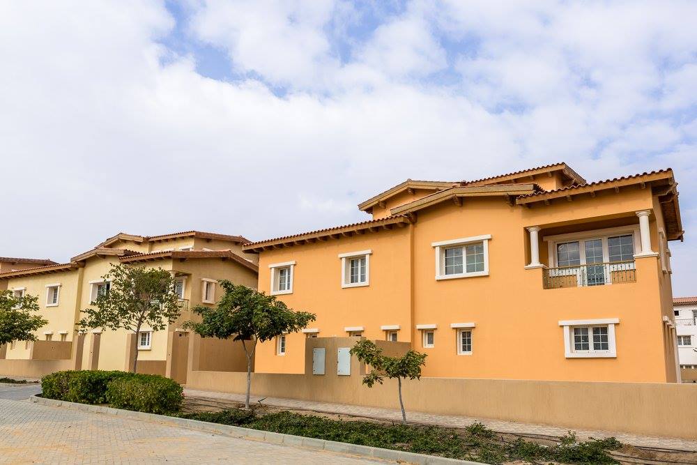 Get a villa in hyde park, the assembly, with an area of 275 meters