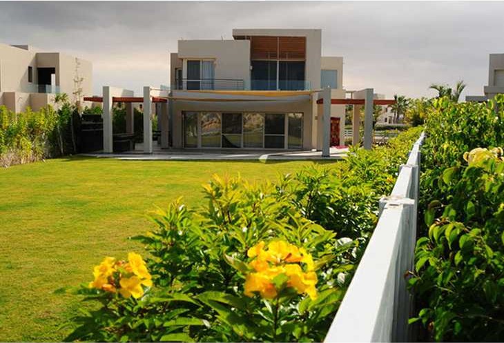 Own your unit now in Hacienda Bay North Coast at great prices various payment systems and spaces starting from 141 meters
