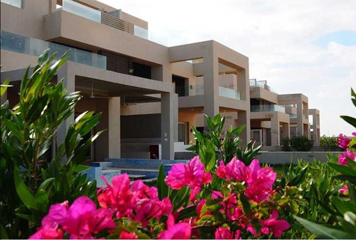 Own your unit now in Hacienda Bay North Coast at great prices various payment systems and spaces starting from 141 meters