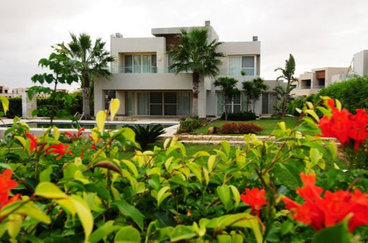 Own your unit now in Hacienda Bay North Coast at great prices various payment systems and spaces starting from 141 meters